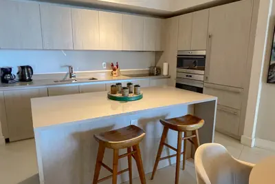 Photo 4 - Incredible 1bed Apt Ocean View