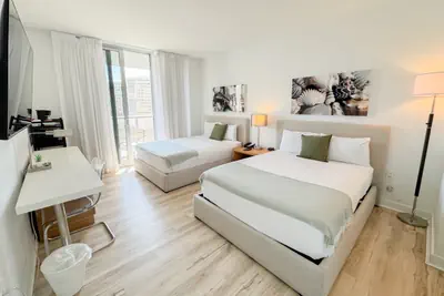 Photo 5 - Beachwalk Studio: 2 Beds