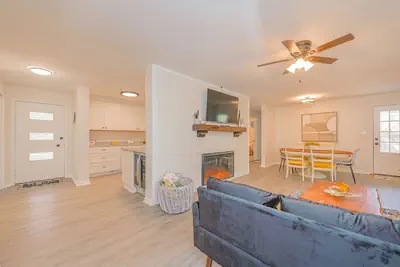 Photo 4 - ~The BeeHive! | New 4 Bedroom Listing Next to CNU!