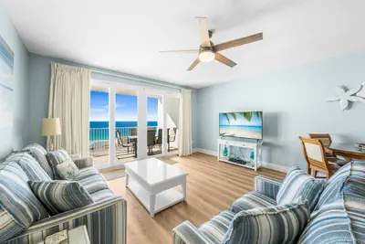 Photo 3 - Luxurious 4BD! Oceanview! Free Beach Chair Service!