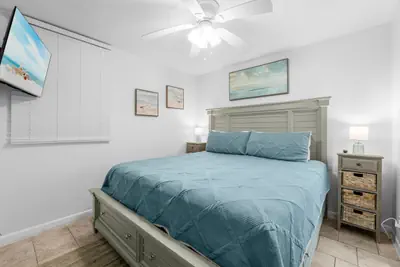 Photo 2 - Ground-Floor Beachfront Condo! Free Beach Chair Service