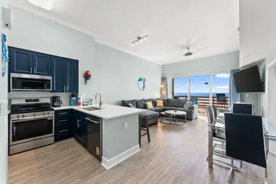 Photo 3 - Tidewater Resort! Ground Floor! Free Beach Chairs