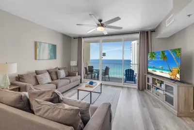 Photo 5 - 2-Bedroom Beachfront Condo at Shores of Panama