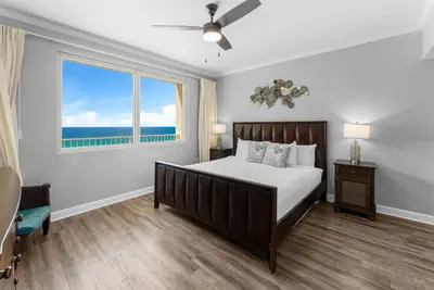 Photo 5 - Shores of Panama Chic 2-BD Beachfront Resort Condo!