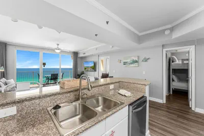Photo 3 - Shores of Panama Chic 2-BD Beachfront Resort Condo!