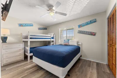 Photo 5 - Resort Townhouse with Beach Access & 11 Pools