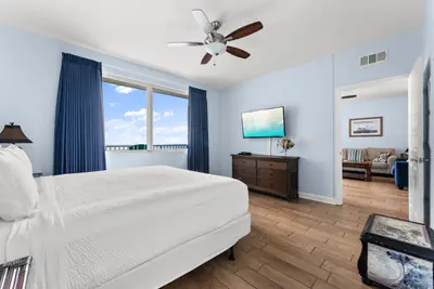 Photo 4 - Shores of Panama Modern 2BR 2BA! Gulf View Beachfront Resort