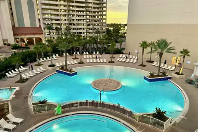 Photo 5 - Beach-Ready Resort Condo! Pools & Walk to Beach