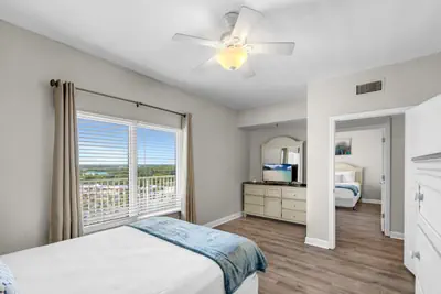 Photo 5 - Gulf-Front Condo! Pools • Balcony • Beach Access