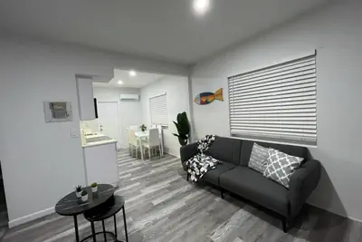 Photo 5 - Charming 2 bed/2 bath apt w/patio & parking