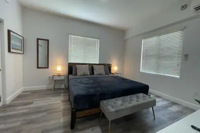 Photo 5 - 29 Oviedo - APT 3 · Lovely upstairs 2bed/1bath Apt w/parking