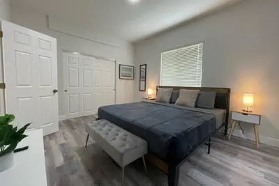 Photo 4 - 29 Oviedo - APT 3 · Lovely upstairs 2bed/1bath Apt w/parking