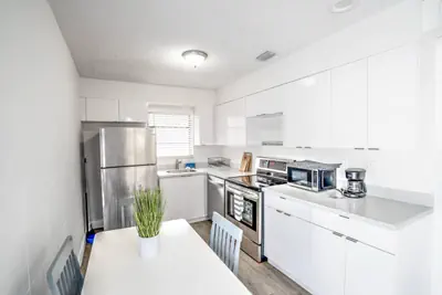 Photo 4 - Modern & Spacious 2BR Near Brickell