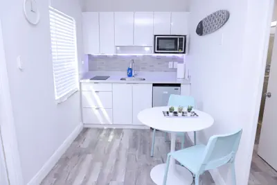 Photo 2 - Charming Studio w/ parking & private patio w/ BBQ
