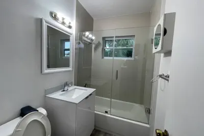 Photo 4 - Modern 1bed/1bath apt w/ patio & parking