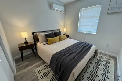 Photo 3 - Upstairs 2bed/1bath Apt w/parking near Coco Walk!