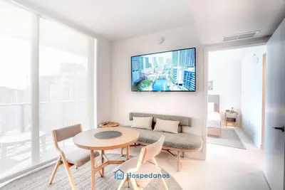 Photo 5 - New Luxury Condo in Downtown