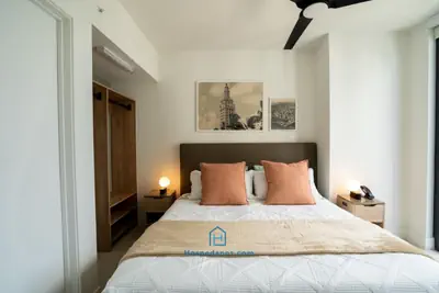 Photo 2 - Brand new luxury condo in Downtown
