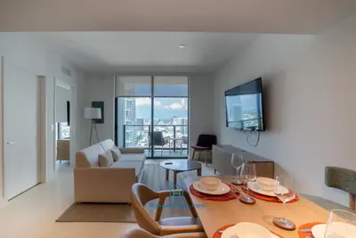 Photo 4 - Brand new luxury condo in Downtown