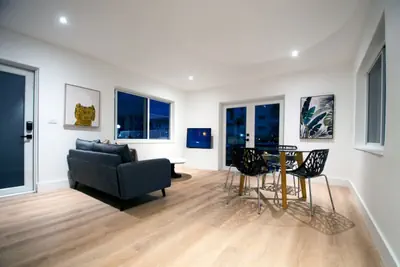 Photo 4 - Beautiful apart close to beach & shops w/parking