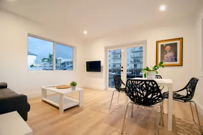 Photo 3 - Modern Apart beside canal, near beach w/parking
