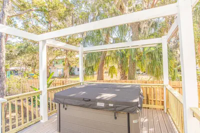 Photo 4 - TwinHeronHideaway HotTub Waterfront FirePit 6PPL