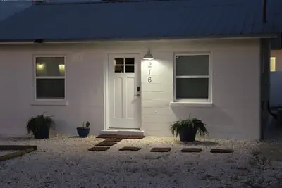 Photo 4 - Laguna Beach Bungalow