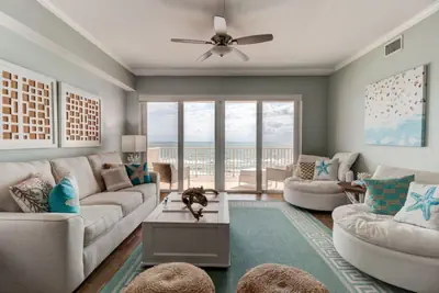 Photo 2 - Elegant Oceanfront Pool Hot Tub at Sanibel Condos