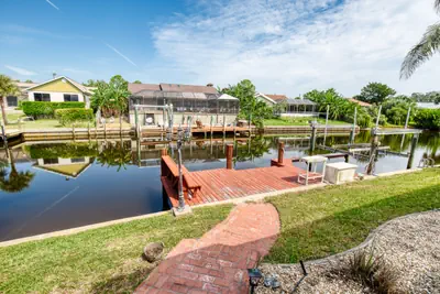 Photo 3 - Life's Porpoises - 29 Coconut Ct