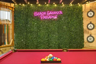 Photo 2 - Beach Gangsta's Paradise, Pet Friendly, Cowboy Pool, Pool Table