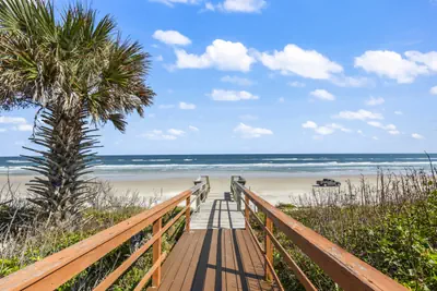 Photo 5 - Direct Oceanfront Massive Home