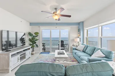 Photo 3 - Ocean Oasis Oceanfront Pool, Balcony & Hot Tub