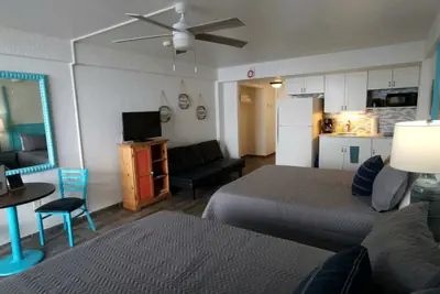 Photo 5 - The Maui Wowi Oceanfront Condo