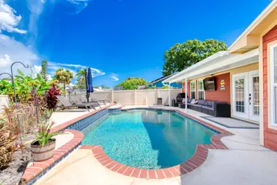 Photo 2 - Sunny Days & Poolside Plays