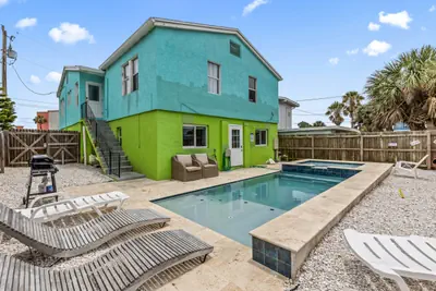 Photo 4 - Three Oars Beach Surf Shack Pool, OceanView, Game Room