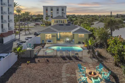 Photo 5 - Seaside Serenity-Pool, Fire pit, Beachfront Massive Ocean Deck