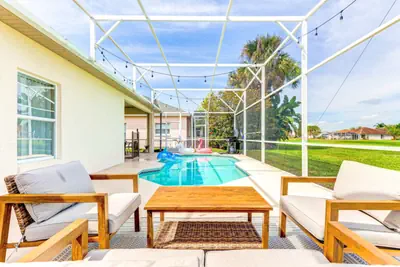 Photo 3 - 3BR Villa · Private Pool · Arcade · Near Disney