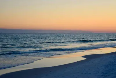 Photo 5 - Spacious 5BR Coastal Retreat: 3 King Beds & Private BBQ