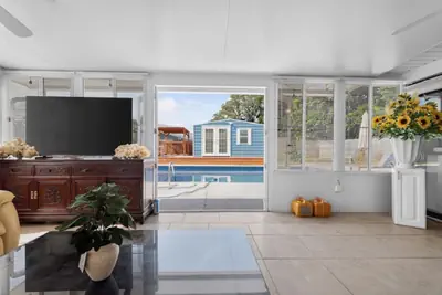 Photo 4 - 4BR Pool Home, Sleeps 9 | Near Hurlburt Field AFB