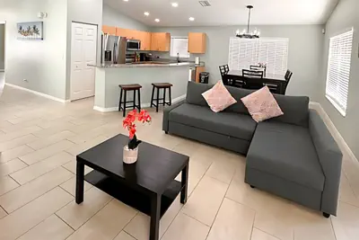 Photo 4 - 4BR Renovated Home | 10 Min to Clearwater Beach