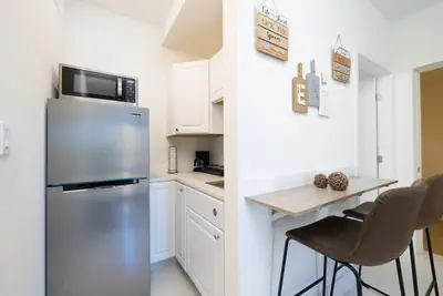 Photo 3 - Palmera Cove - Adorable Studio