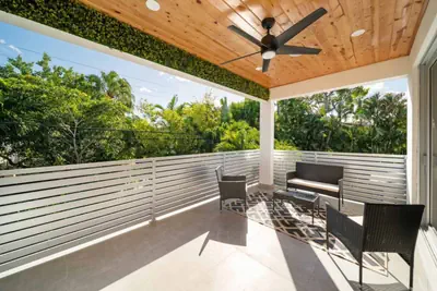 Photo 5 - Luxury Home with 2 Pools Near the Beach