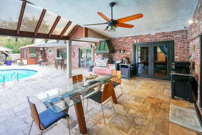 Photo 3 - Upgraded Lux Retreat CoconutCreek w/HotTub&Pool
