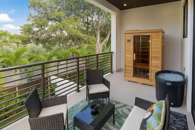 Photo 3 - Jungle Serene Lux Home w Pool, Sauna, & Ice Bath!