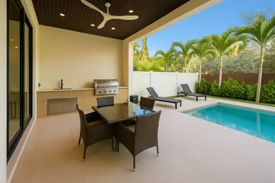 Photo 4 - Lux Jungle Haven Close to Port Everglades & Beach