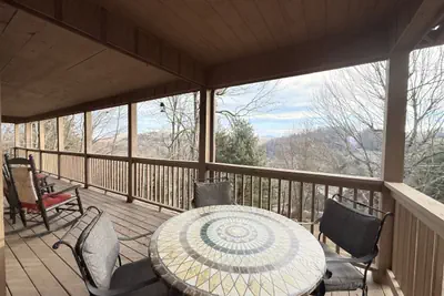 Photo 5 - Secluded Boone Cabin w/ Hot Tub + Views