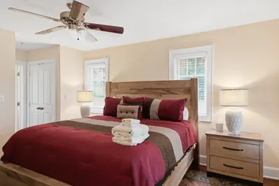 Photo 2 - Peaceful Timbers | Grandfather Mountain Views + 2 King Beds