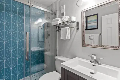 Photo 5 - 421 · Luxury Beach Condo with Waterfront Pool and Stunning Balcony