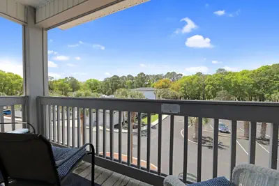 Photo 3 - Sea Trail 2 Bd/2 Bath with pool and close to beach