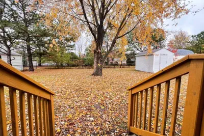 Photo 5 - 318) Large 3 bedroom | Fenced Yard | Great Area